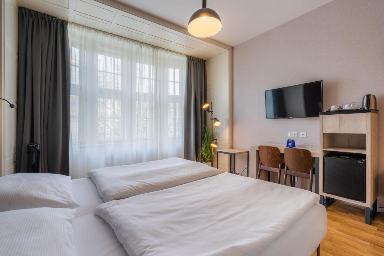 Ea Aparthotel Melantrich Prague Ngoại thất bức ảnh