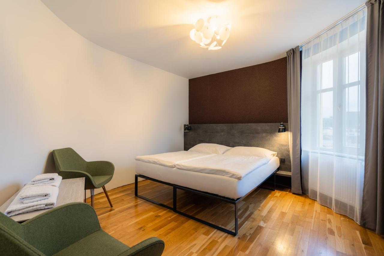 Ea Aparthotel Melantrich Prague Ngoại thất bức ảnh