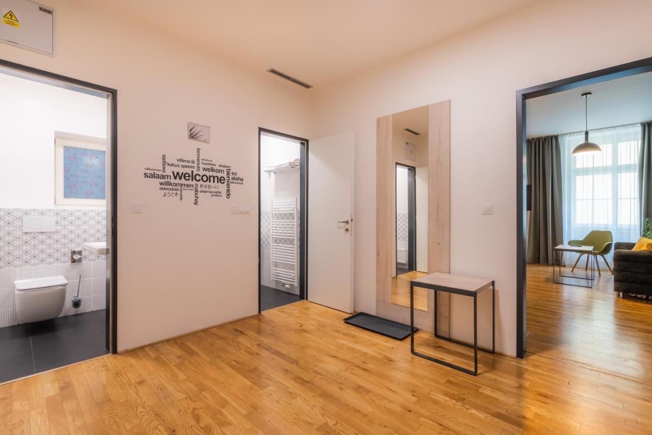 Ea Aparthotel Melantrich Prague Ngoại thất bức ảnh