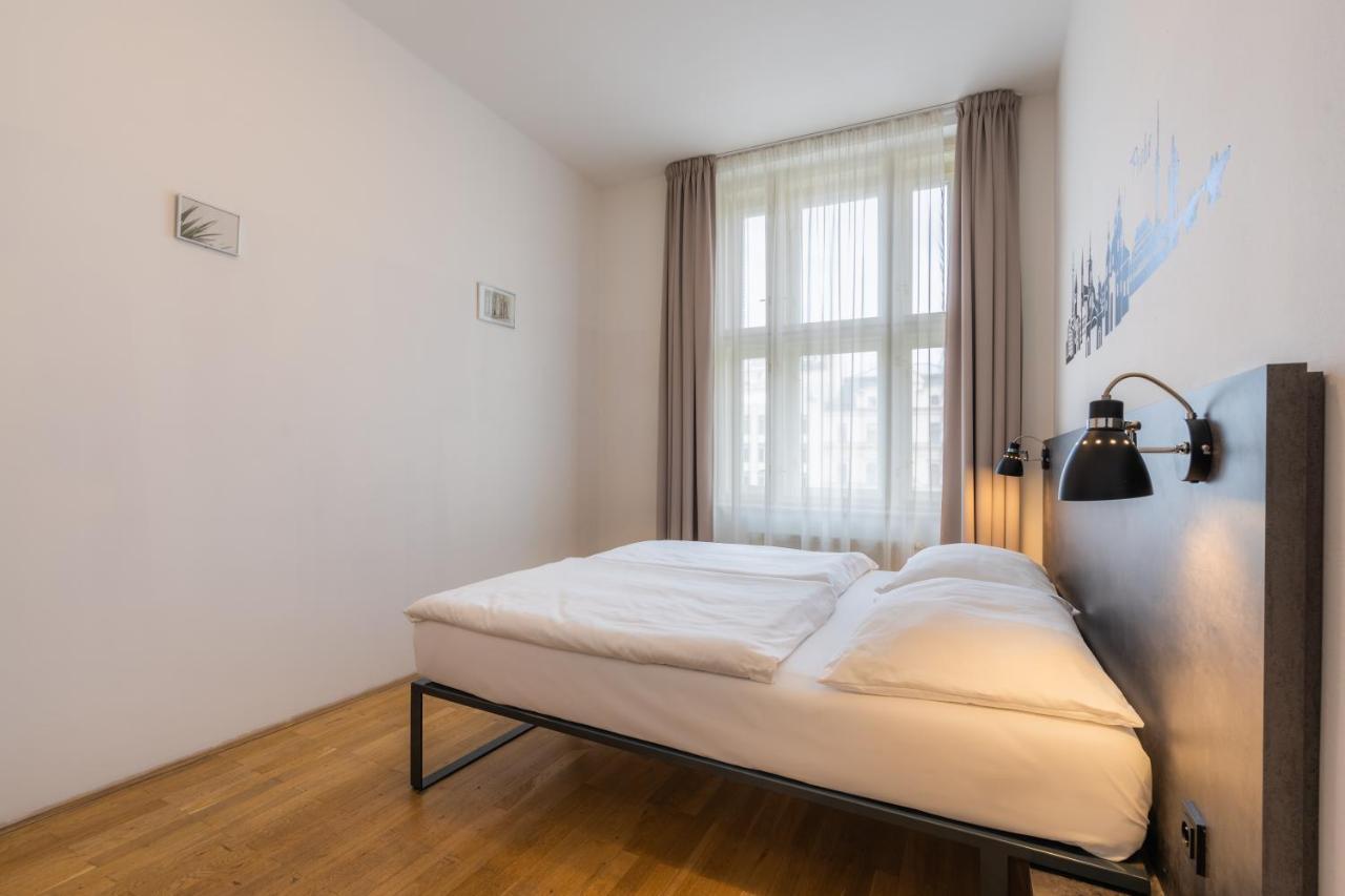 Ea Aparthotel Melantrich Prague Ngoại thất bức ảnh