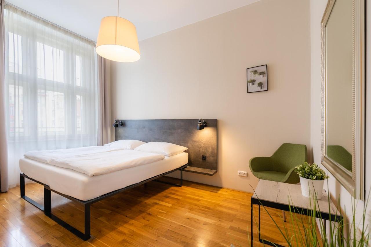 Ea Aparthotel Melantrich Prague Ngoại thất bức ảnh